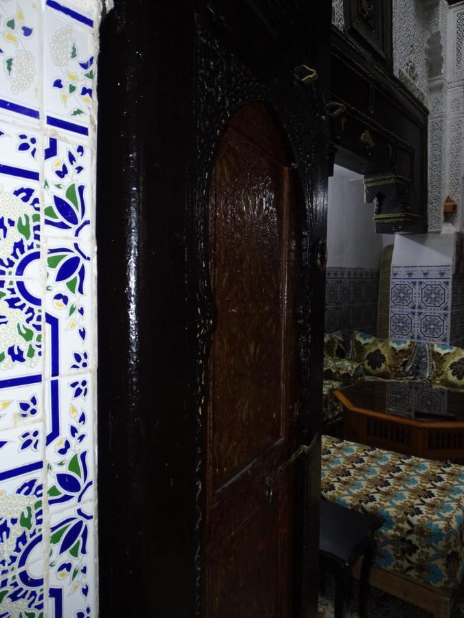 Riad Amimi เฟส ภายนอก รูปภาพ